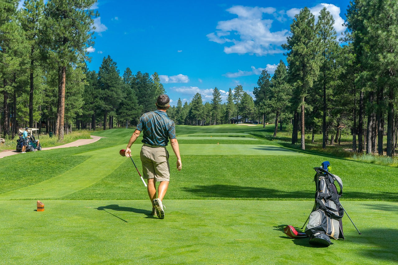 Moosehill Golf Clothing 